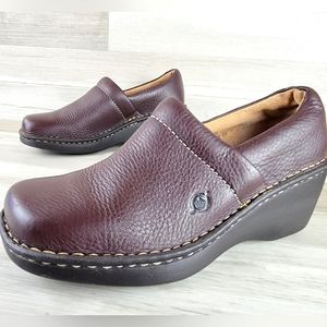 Born Brown Pebble Leather Square Toe Clogs Women's Size 8/39